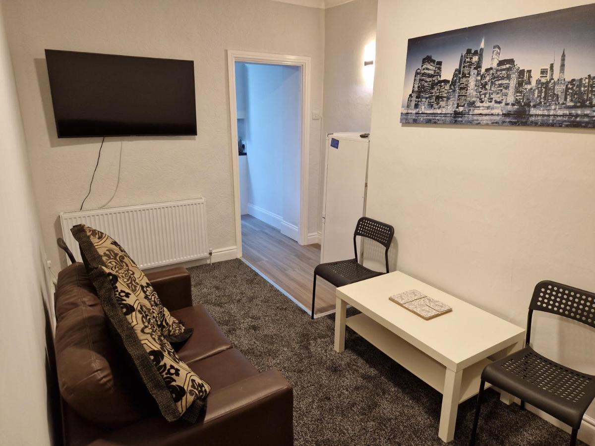 Birtley'S Diamond 3 Bed Apt, Sleeps 6 Guests Birtley  Bagian luar foto