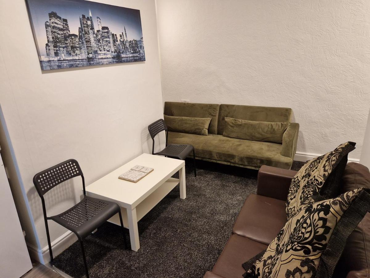 Birtley'S Diamond 3 Bed Apt, Sleeps 6 Guests Birtley  Bagian luar foto