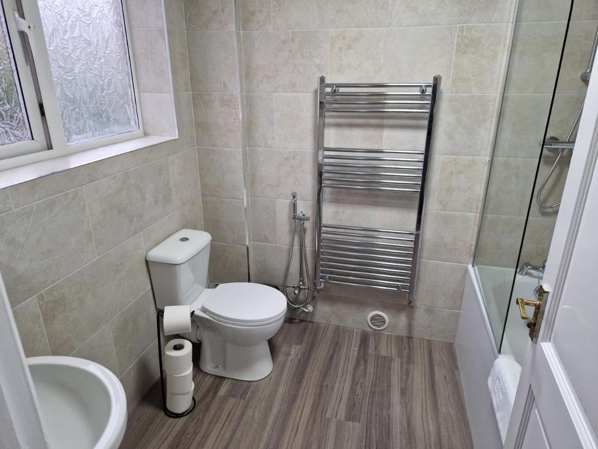 Birtley'S Diamond 3 Bed Apt, Sleeps 6 Guests Birtley  Bagian luar foto